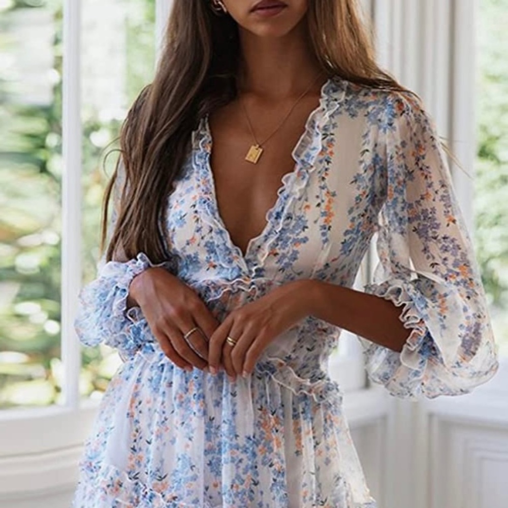 Long sleeve ruffle layer backless swing mini dress